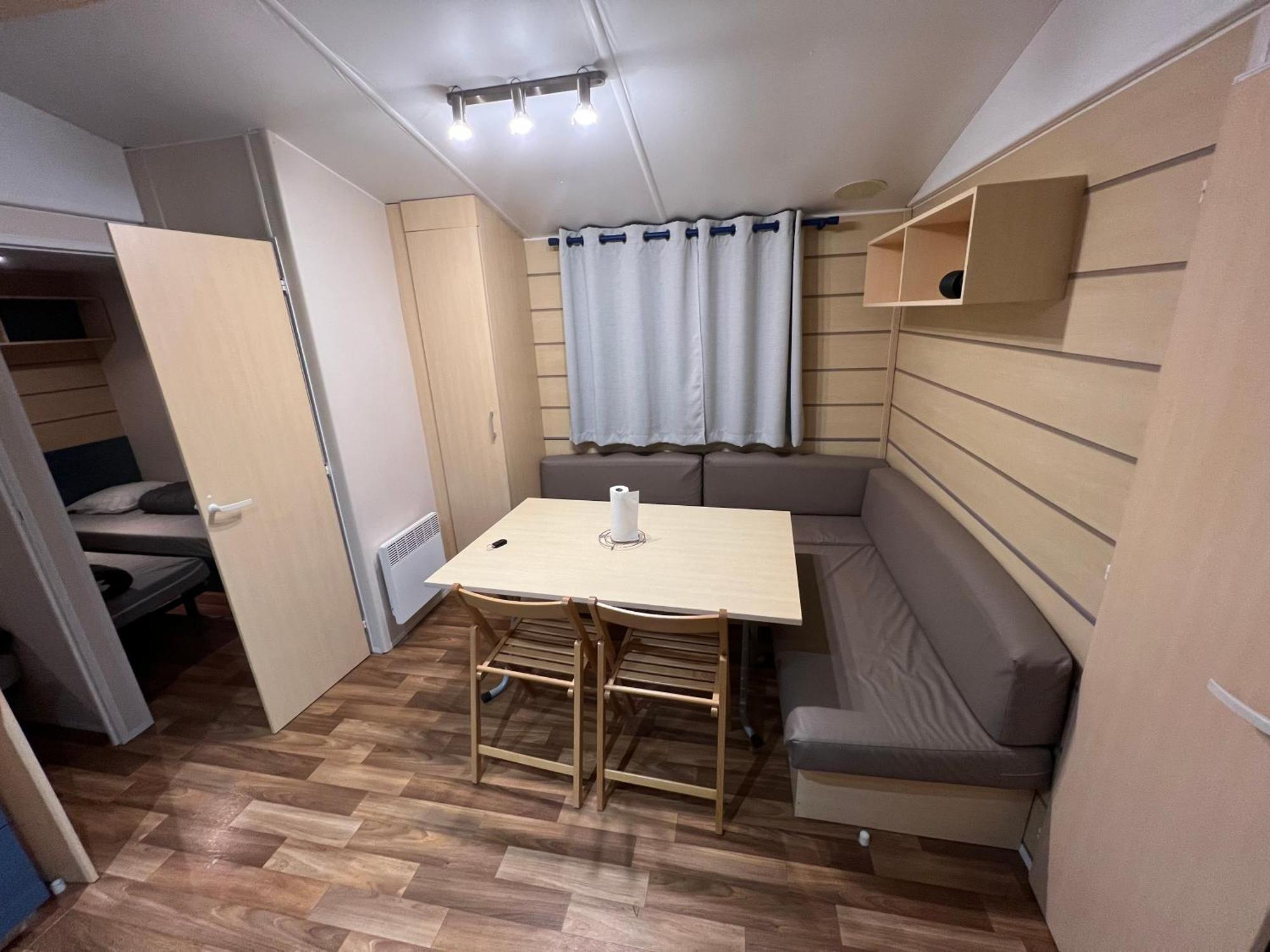 Mobil Home Saint-Chéron Exterior foto